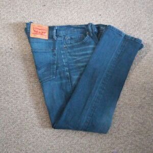 Levi  Women Jean's